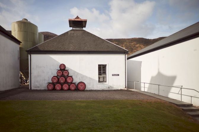 Arran distillery new OB pic red
