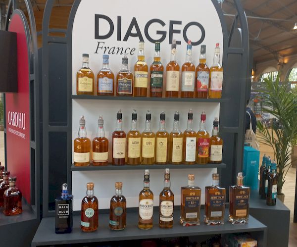 Dugas 2025 2 stand Diageo GP