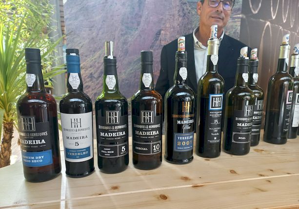 Dugas 2025 9h1 Henriques et H Madeira gr